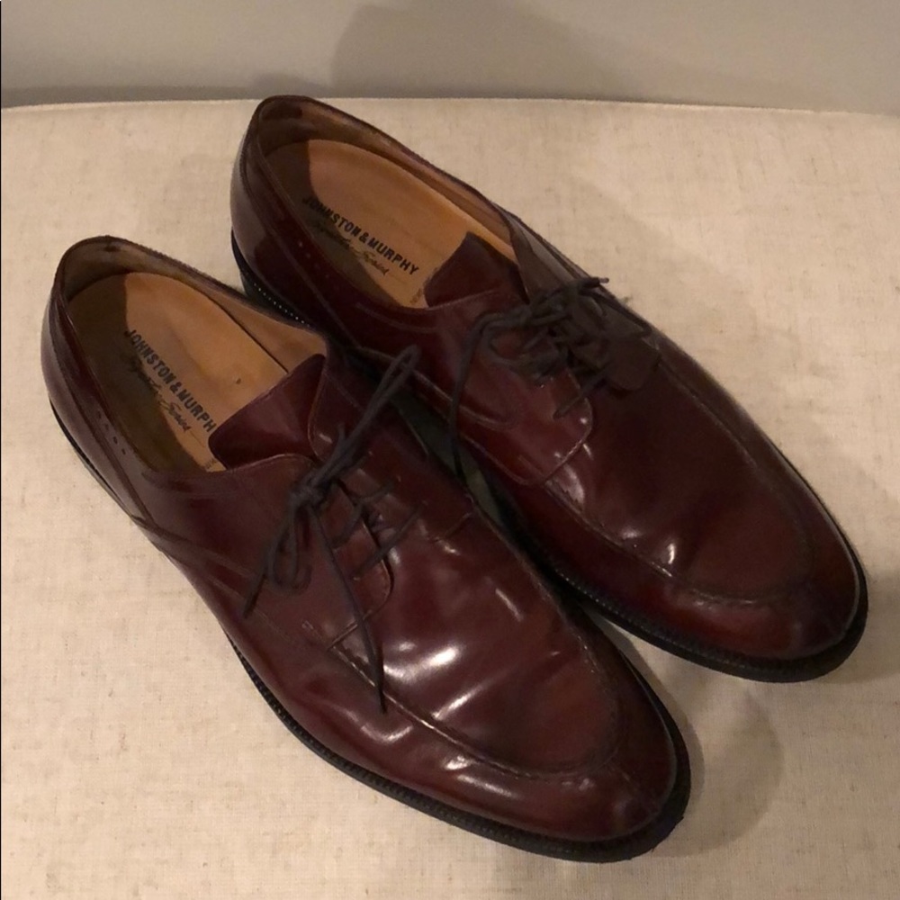 Perfect condition Johnston & Murphy men’s shoe